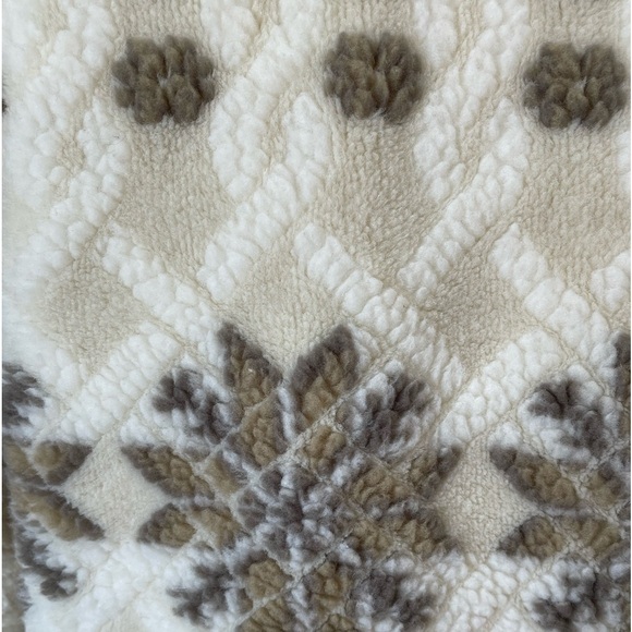 Duffel Outdoor fleece jacket in a size small - Picture 8 of 13